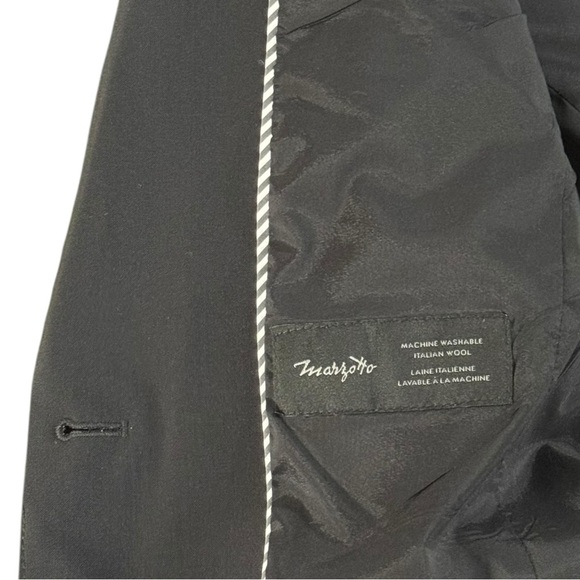 Banana Republic Italian Wool Blend Blazer Size 8 Black Classic Fit Washable - Picture 10 of 11